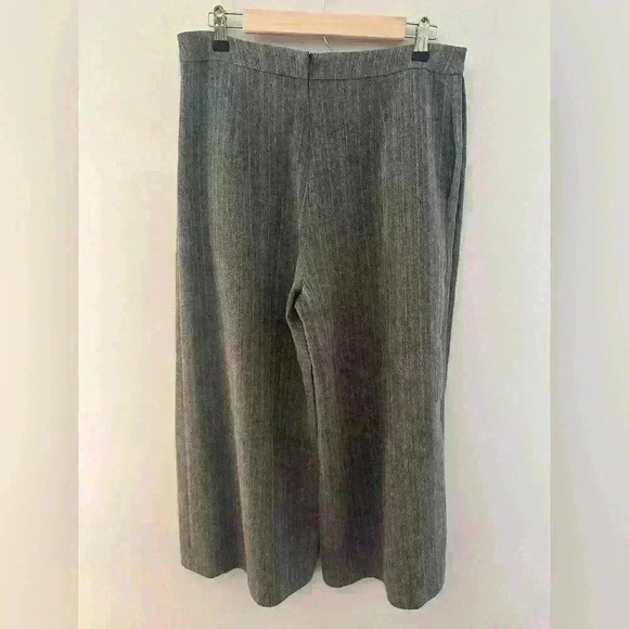 Osman Grey Pleated Culottes - Picture 3 of 4